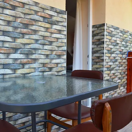 Ferenczi Apartment